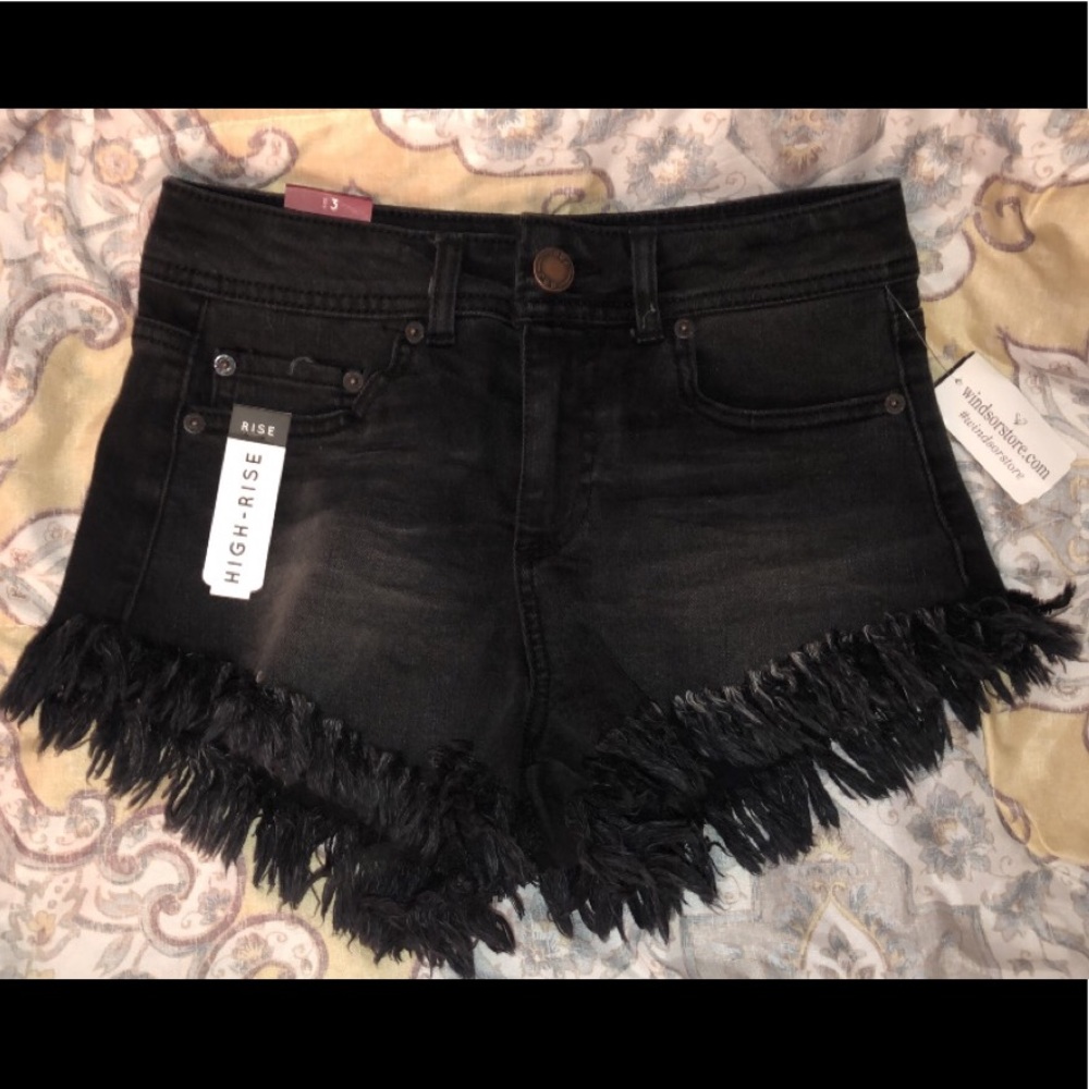 Windsor high rise shorts SOLD